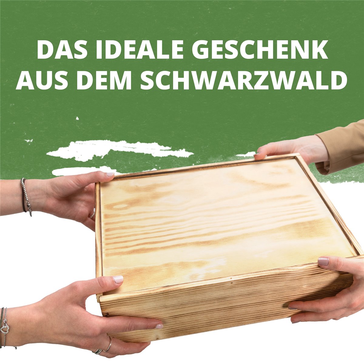Schwarzwald Holzkiste - Wein in Kiste mit Wurst und Schinkenspezialitäten - 7-teilig 
