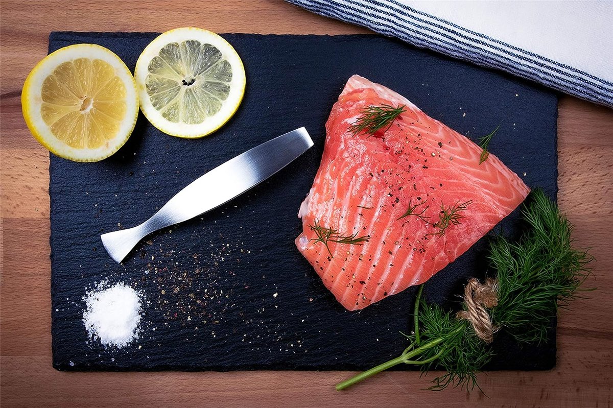 Fysell Grätenzange "Fishbone" Qualitäts Grätenpinzette - schwere Edelstahl Ausführung 13cm - Profikoch Zubehör - Fischgrätenzange Küchenpinzette Küchenzange - für Fischgräten, Federn, Huhn, Ente
Fysell Grätenzange "Fishbone" Qualitäts Grätenpinzette - schwere Edelstahl Ausführung 13cm - Profikoch Zubehör - Fischgrätenzange Küchenpinzette Küchenzange - für Fischgräten, Federn, Huhn, Ente