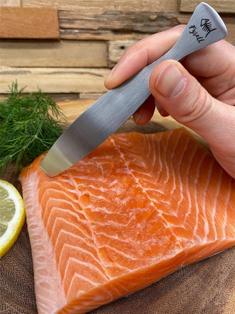 Fysell Grätenzange "Fishbone" Qualitäts Grätenpinzette - schwere Edelstahl Ausführung 13cm - Profikoch Zubehör - Fischgrätenzange Küchenpinzette Küchenzange - für Fischgräten, Federn, Huhn, Ente
Fysell Grätenzange "Fishbone" Qualitäts Grätenpinzette - schwere Edelstahl Ausführung 13cm - Profikoch Zubehör - Fischgrätenzange Küchenpinzette Küchenzange - für Fischgräten, Federn, Huhn, Ente